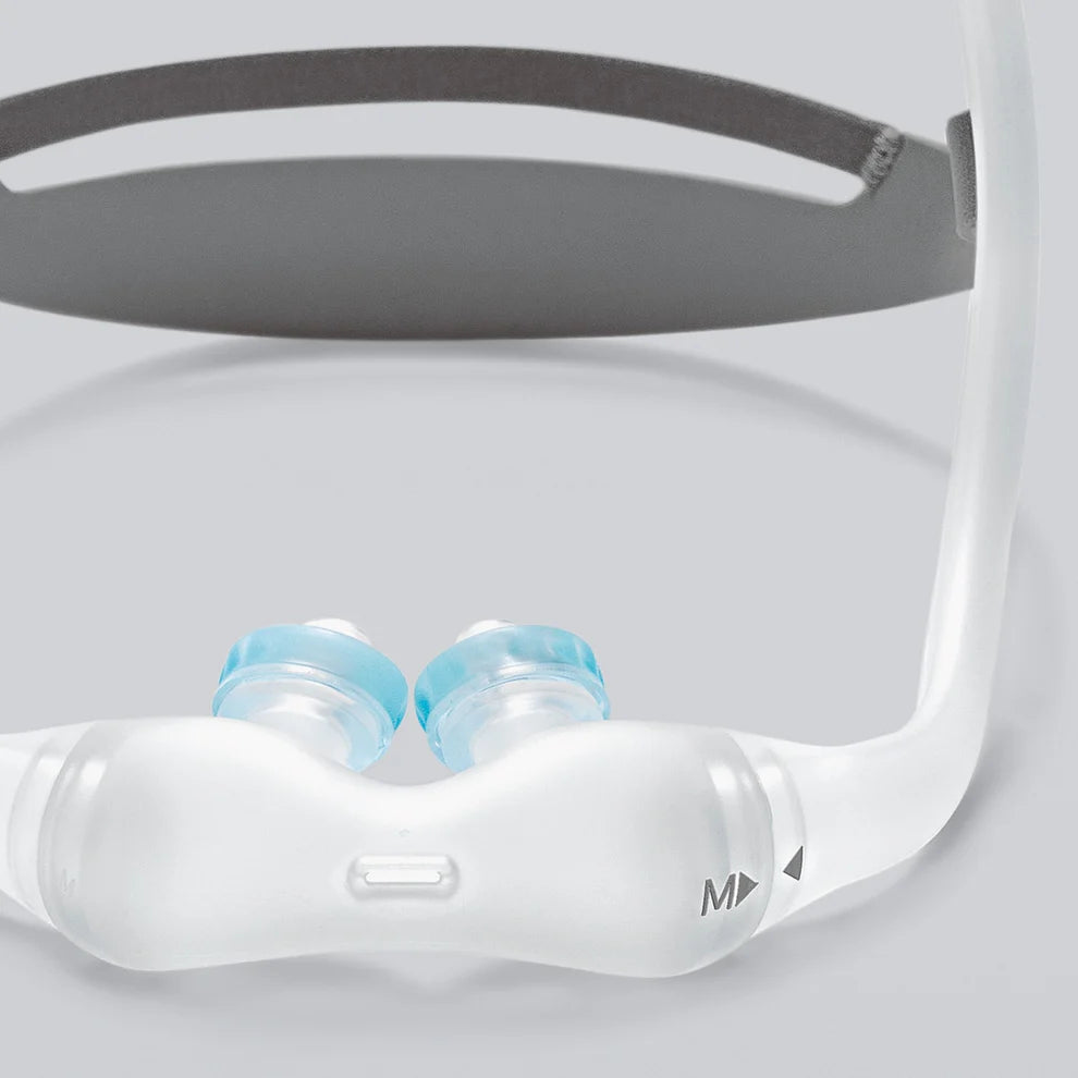 dreamwear-gel-nasal-pillow-cpap-mask-closeup